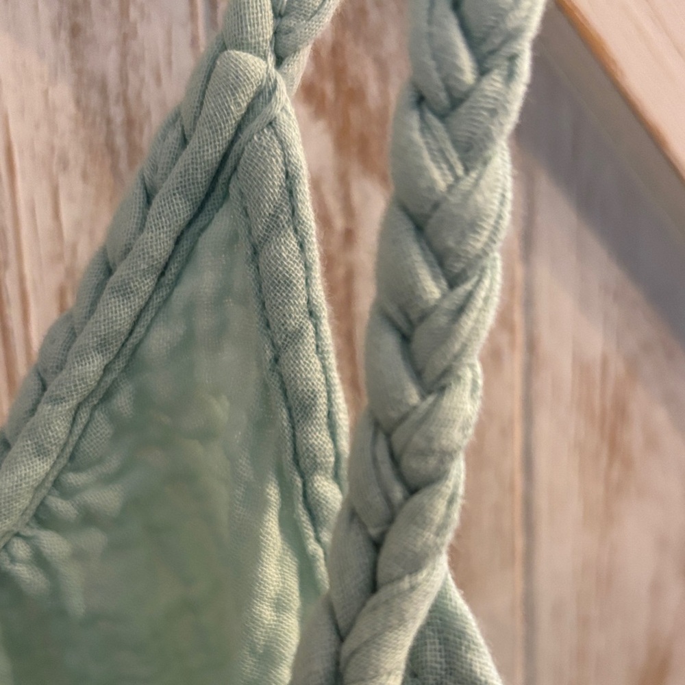 Nwt universal thread Light Green Camisole Top braided trim - Picture 5 of 6